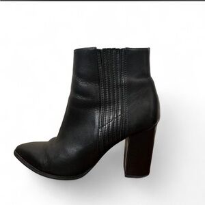 Seychelles Black Ankle Booties